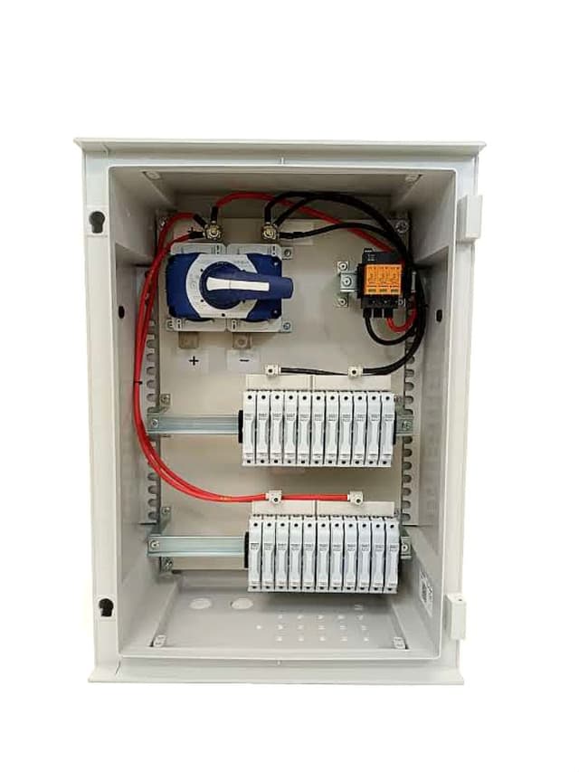 DC COMBINER BOXES, Combiner boxes without string monitoring and 2p(+) fuse protection, 24 inputs (PV 224S0F3CXXV0O0TXPX15PWW)